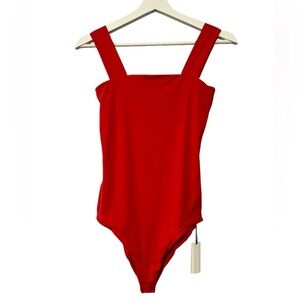 🆕 ALGALAROUND Seamless Squareneck Bodysuit